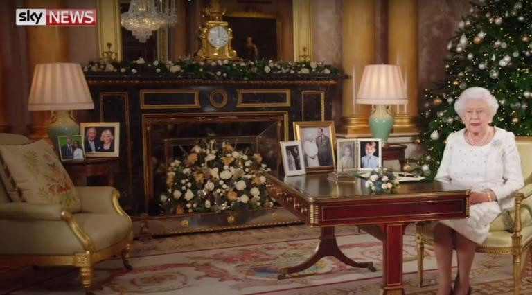 Βασίλισσα Ελισάβετ: Η λεπτομέρεια που δεν πρόσεξε κανείς (εικόνες, βίντεο)